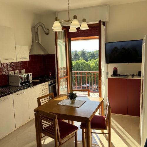 E66D5F0E-6546-49D5-9B5D-4BC04F43C270